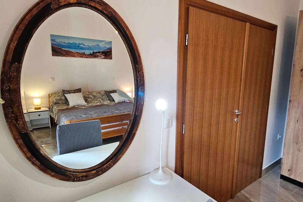 Apartmani Mira Задар Екстер'єр фото