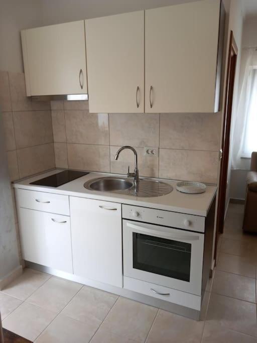 Apartmani Mira Задар Екстер'єр фото
